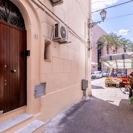 Appartement Arianna's House Historical Market